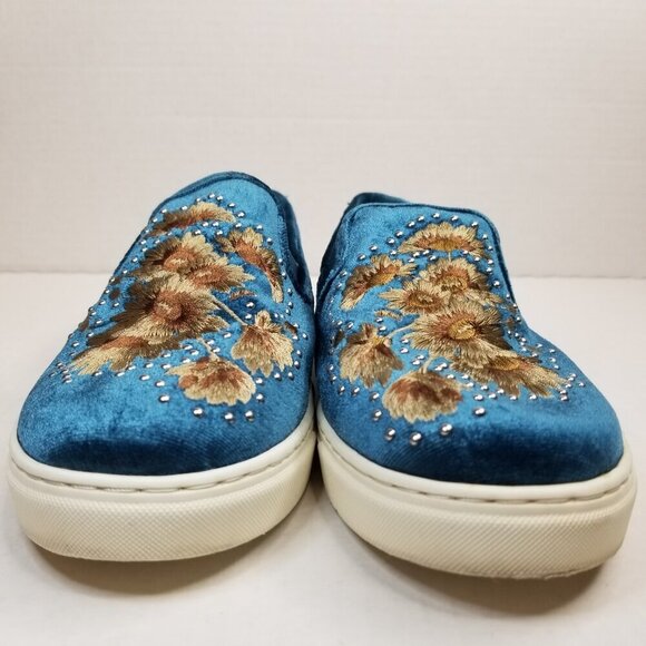 Vince Camuto Women's Brandia Velvet‎ Boho Embroidered Floral Slip On Shoes Sz 7W - Picture 3 of 13